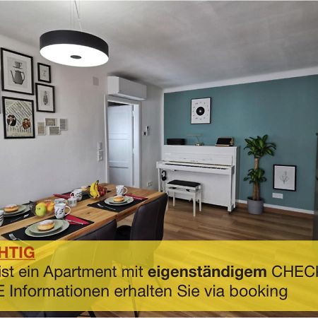 Neues City Center Piano Appartement Mit Netflix クラーゲンフルト エクステリア 写真