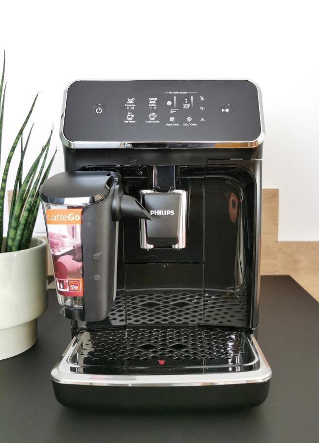 Neues City Center Piano Appartement Mit Netflix クラーゲンフルト エクステリア 写真